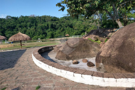 Sítio à venda com 4 quartos, sendo 2 suítes,  em Pimenta, Indaiatuba, SP