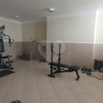Casa para alugar com 3 quartos, sendo 1 suíte, no condomínio Santanna, São Paulo - SP