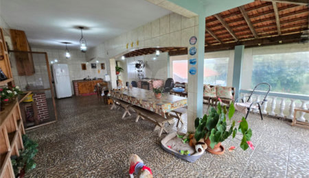 Sítio à venda com 6 quartos, sendo 5 suítes,  em Área Rural de Itapetininga, Itapetininga, SP