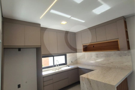Casa à venda com 4 suítes no condomínio Residencial Dona Maria Candida, Indaiatuba - SP