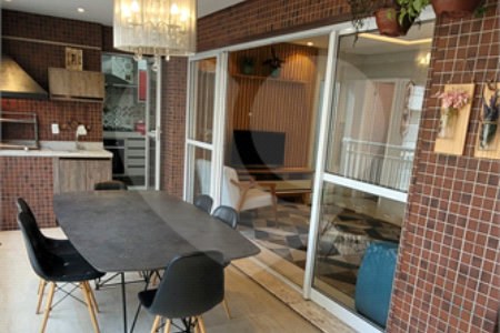 Apartamento à venda com 3 quartos, sendo 1 suíte, no Centro, São Bernardo do Campo, SP