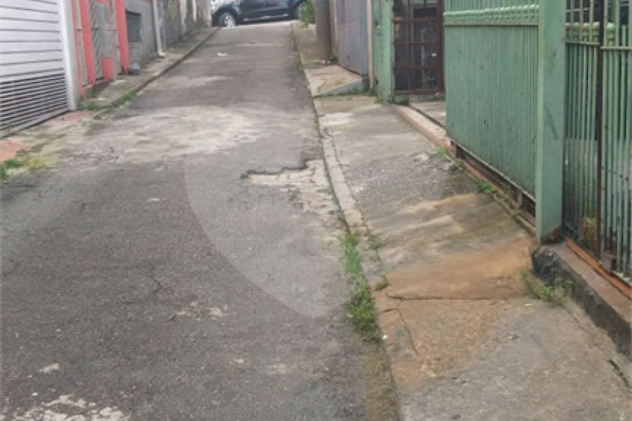 Sobrado à venda com 2 quartos em Santana, São Paulo, SP