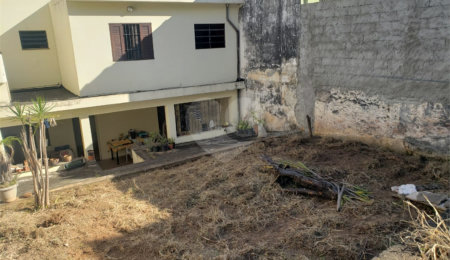 Sobrado à venda com 4 quartos em Santana, São Paulo, SP