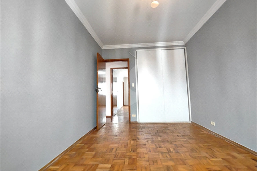 Apartamento à venda com 3 quartos, sendo 1 suíte, em Santana, São Paulo, SP