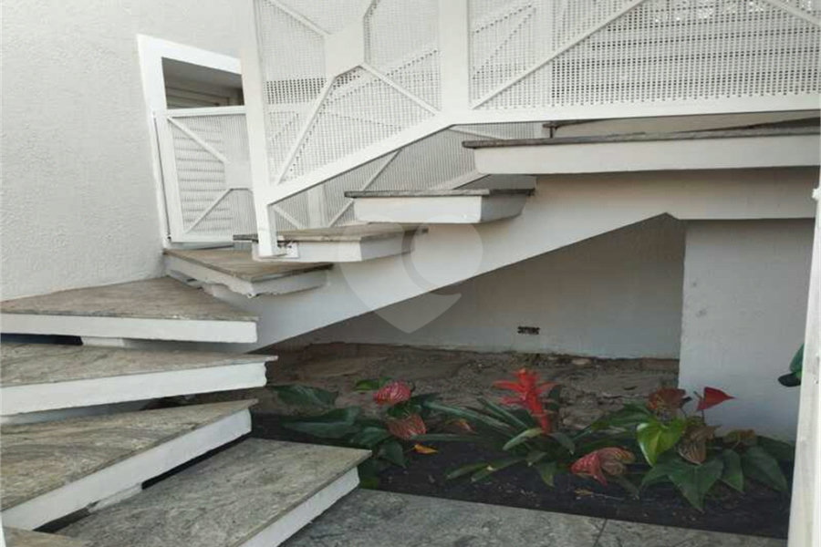 Sobrado à venda com 3 quartos, sendo 1 suíte, em Jardim São Paulo(zona Norte), São Paulo, SP