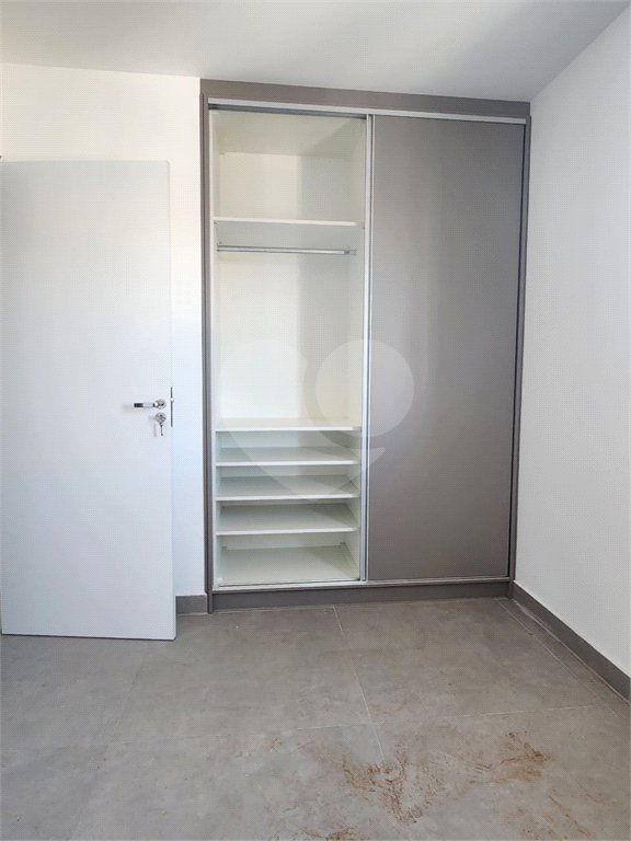 Casa de Vila à venda com 3 quartos, sendo 1 suíte,  em João Xxiii, Vinhedo, SP