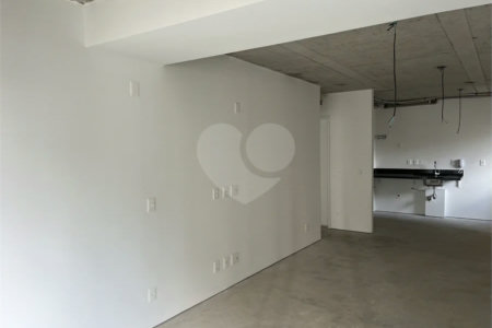 Apartamento à venda com 2 suítes em Cerqueira César, São Paulo, SP