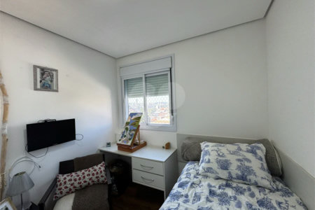 Apartamento à venda com 3 quartos, sendo 1 suíte, em Chora Menino, São Paulo, SP