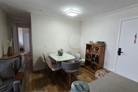 Apartamento à venda com 2 quartos em Jardim Esmeralda, São Paulo, SP