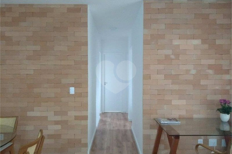 Apartamento à venda com 2 quartos, sendo 1 suíte, em Gramado, Cotia, SP