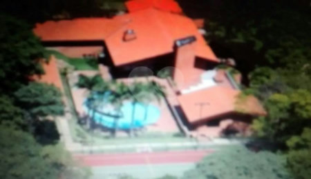 Sobrado à venda com 7 quartos, sendo 5 suítes,  em Chácara das Paineiras, Carapicuíba, SP