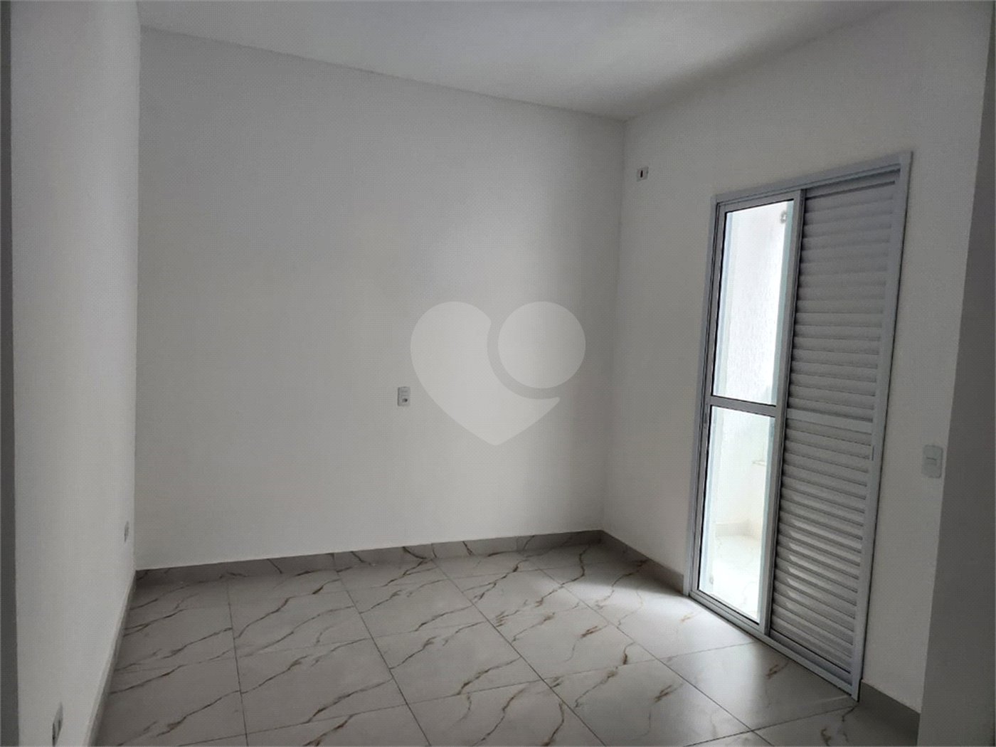 Cobertura à venda com 3 quartos, sendo 1 suíte,  em Vila Assunção, Santo André, SP