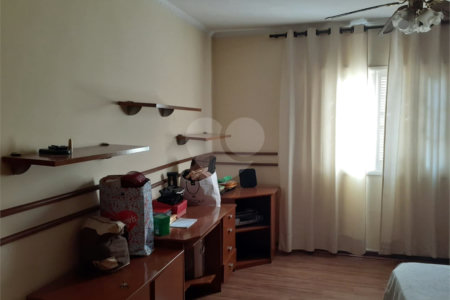 Sobrado à venda com 3 quartos, sendo 1 suíte, em Vila Maria Alta, São Paulo, SP
