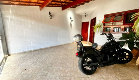 Casa à venda com 3 quartos, sendo 1 suíte, em Jardim Bela Vista, Itapetininga, SP