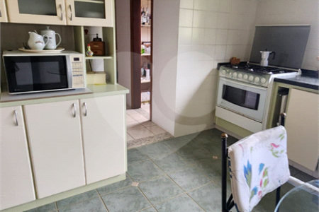 Chácara à venda com 4 quartos, sendo 3 suítes, em Pinheirinho, Vinhedo, SP