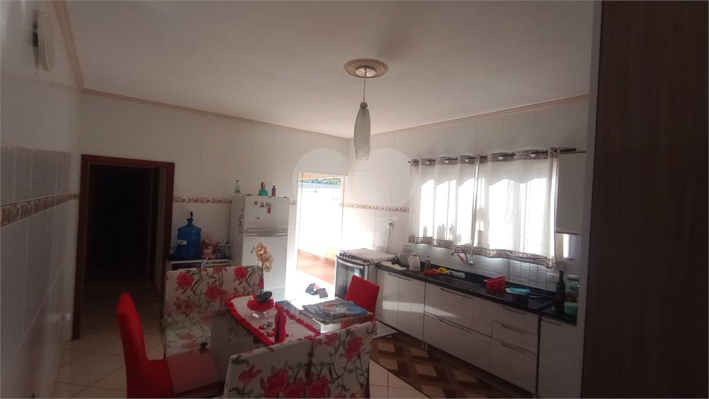 Casa à venda com 5 quartos em Retiro Santana, Itapetininga, SP