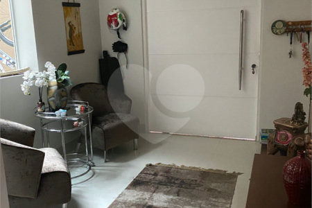 Casa à venda com 4 suítes no condomínio Granja Morumbi, São Paulo - SP