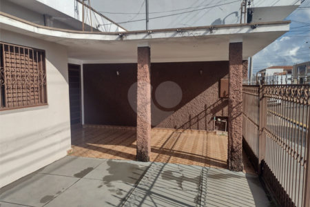 Casa térrea na Vila Prado.