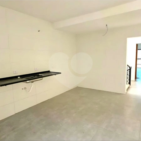 Casa à venda com 3 quartos, sendo 1 suíte, em Cidade dos Bandeirantes, São Paulo, SP