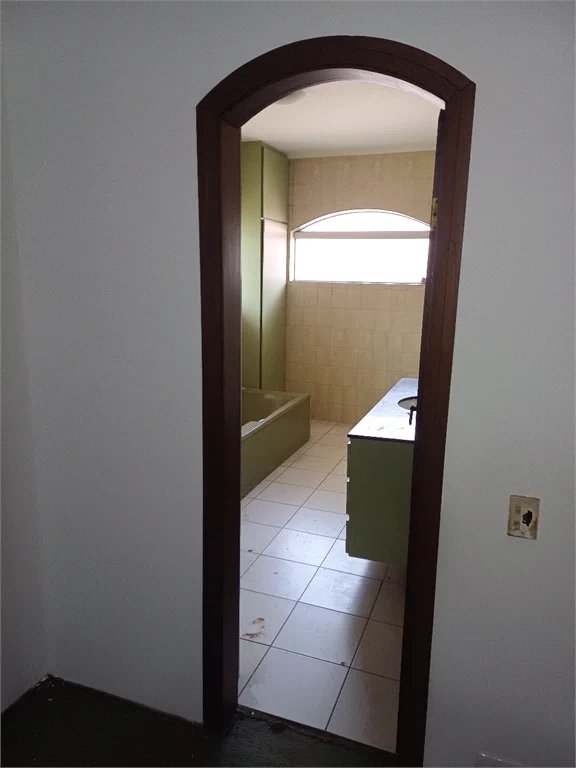 Sobrado à venda ou para alugar com 5 quartos, sendo 1 suíte,  em Vila Ida, São Paulo, SP