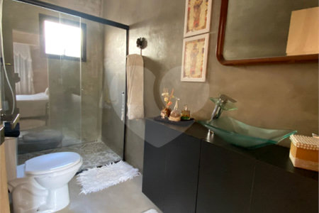 Casa à venda com 5 quartos, sendo 3 suítes,  em Jardim dos Pinheiros, Atibaia, SP