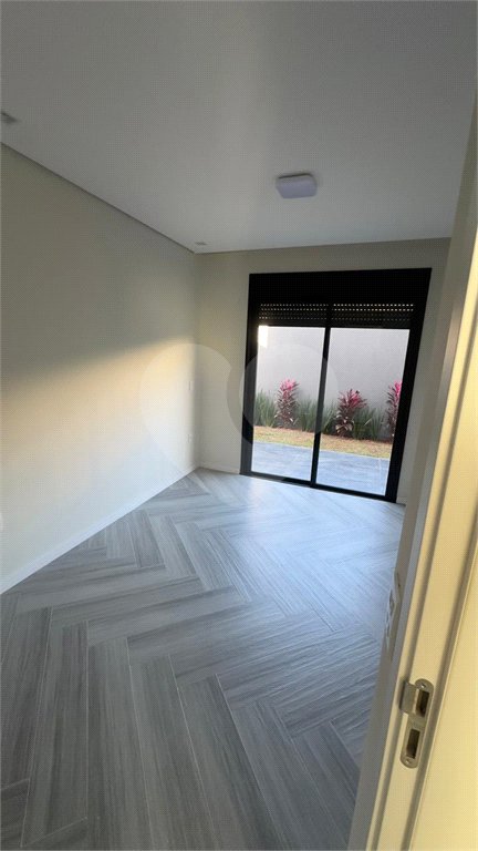 Casa à venda com 3 suítes no condomínio Vale das Águas, Bragança Paulista - SP