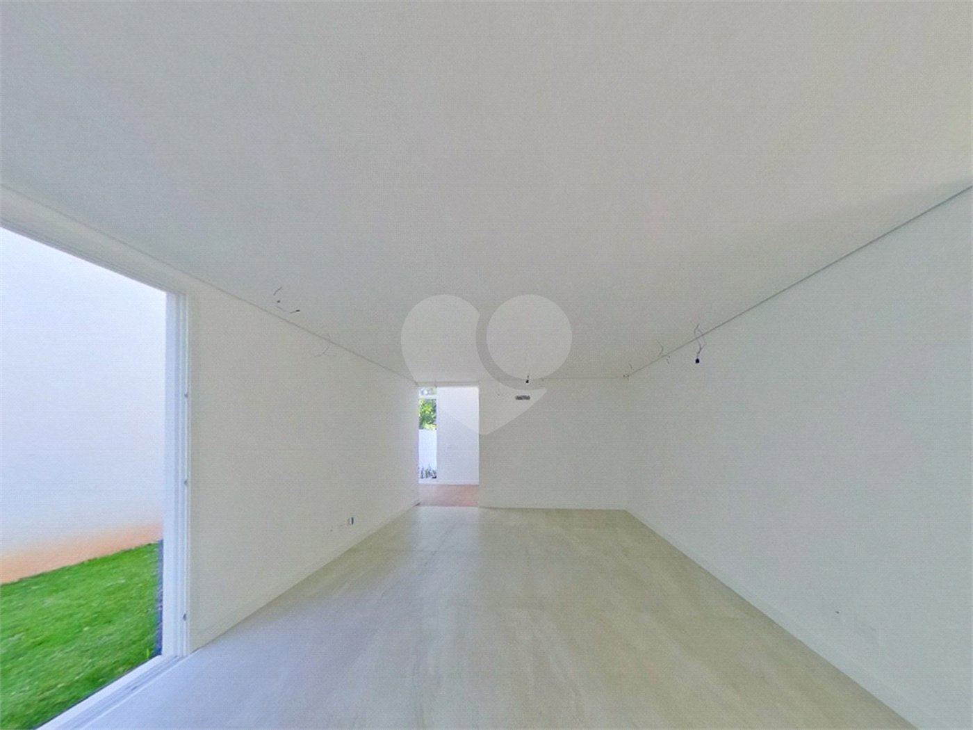 Casa à venda com 4 quartos, sendo 3 suítes,  em Jardim Marajoara, São Paulo, SP