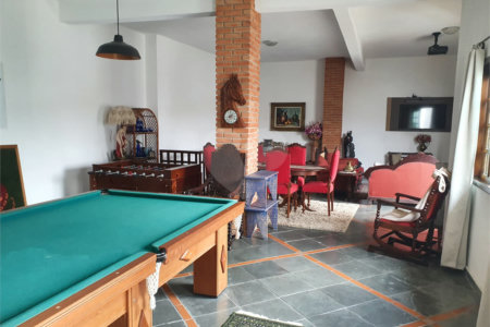 Casa à venda com 4 quartos, sendo 2 suítes,  em Mogi Moderno, Mogi das Cruzes, SP