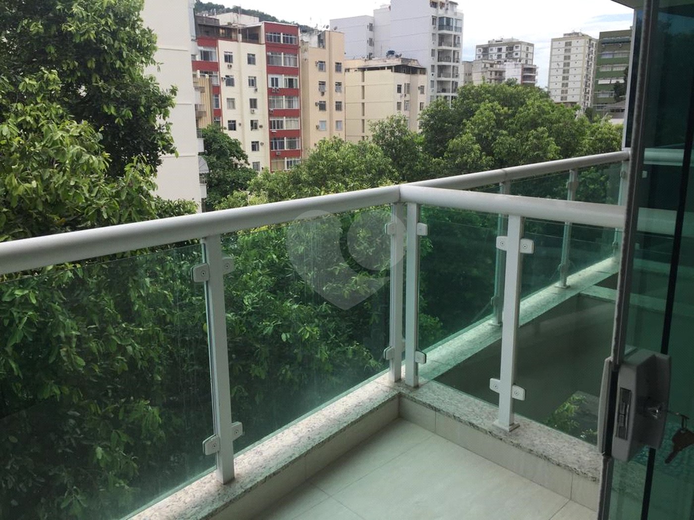 Cobertura à venda com 3 quartos, sendo 2 suítes,  em Vila Isabel, Rio de Janeiro, RJ
