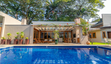Casa à venda com 4 suítes em Campo Belo, São Paulo, SP