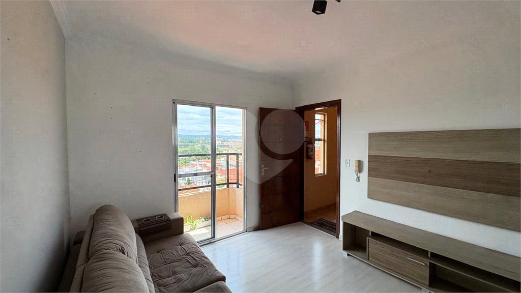 Apartamento à venda com 2 quartos, sendo 1 suíte, em Jardim Leocádia, Sorocaba, SP