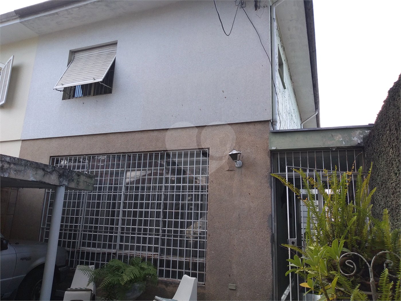 Casa à venda com 4 quartos, sendo 1 suíte, em Campo Belo, São Paulo, SP