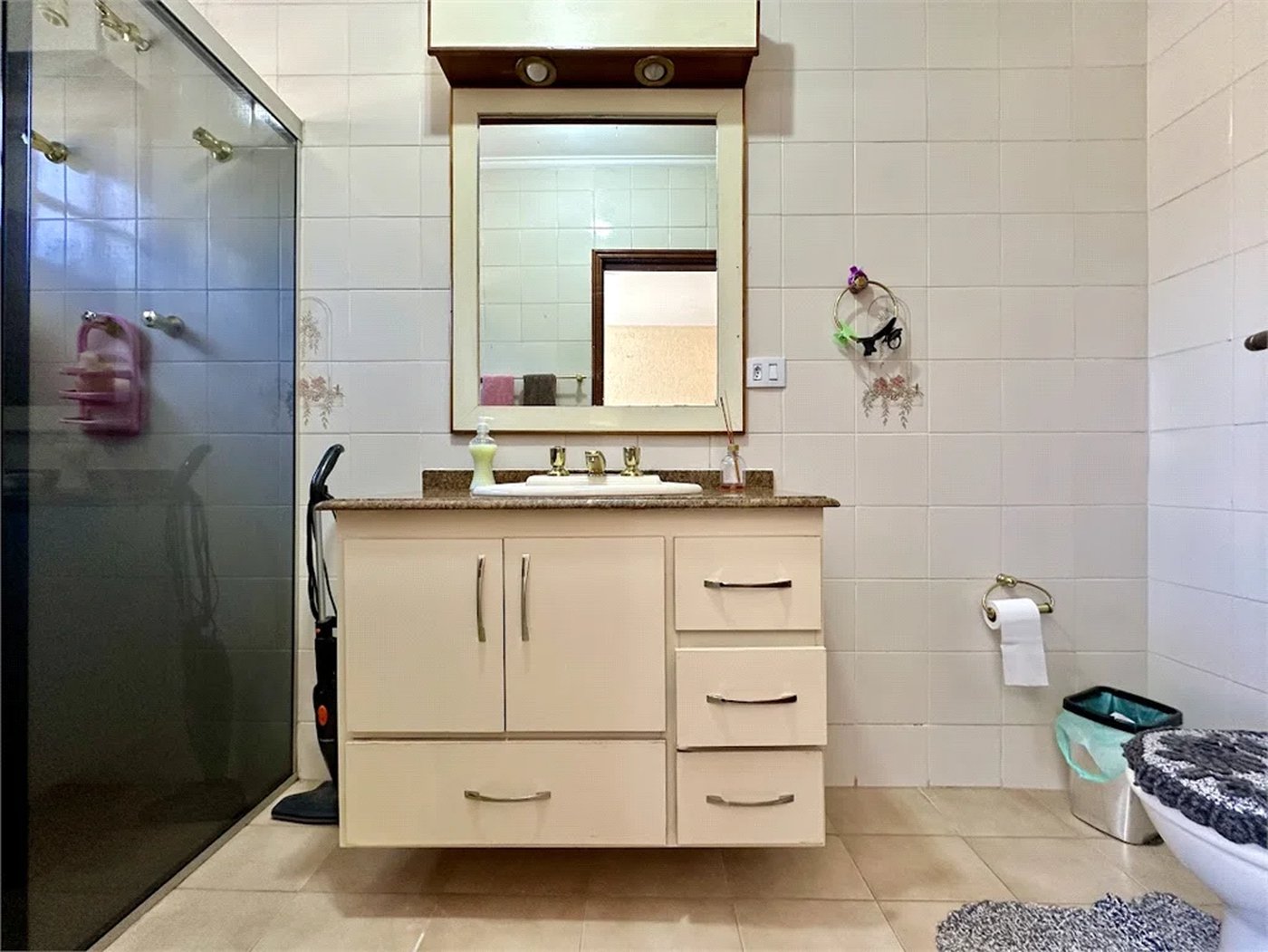Casa à venda com 5 quartos, sendo 4 suítes, em Parque dos Príncipes, São Paulo, SP