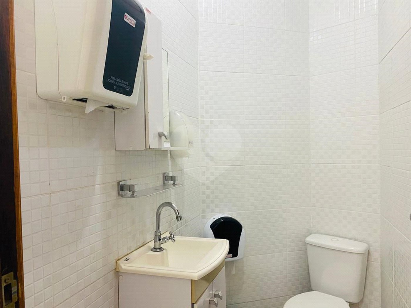 Casa à venda ou para alugar com 1 quarto em Interlagos, São Paulo, SP