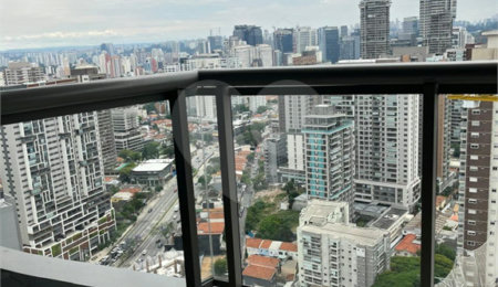Apartamento à venda com 1 quarto em Santo Amaro, São Paulo, SP