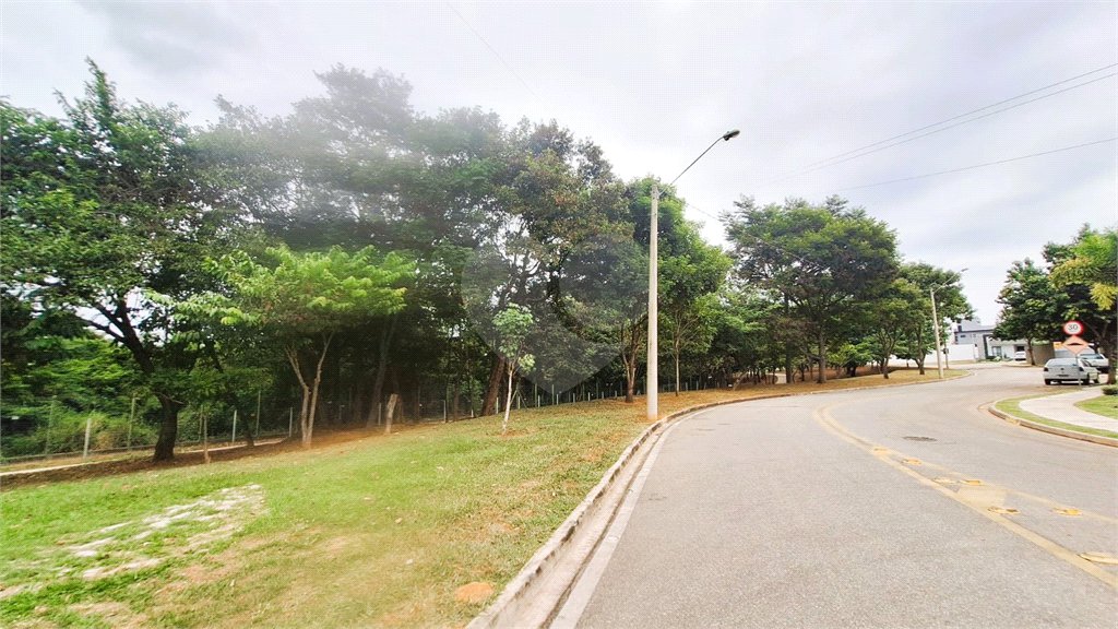 Terreno à venda no condomínio Terras de São Francisco, Sorocaba - SP