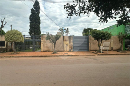 Casa à venda com 6 suítes em Pedro Juan Caballero, Amambay