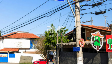 Casa à venda com 3 quartos, sendo 1 suíte,  em São Luiz, Itu, SP