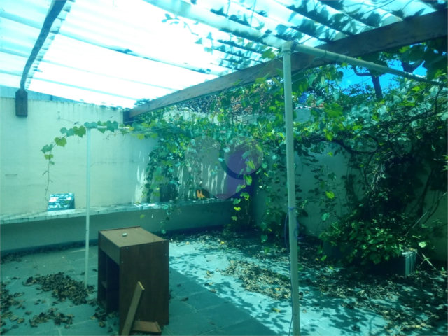 Sobrado à venda com 4 quartos em Jardim França, São Paulo, SP