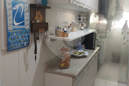 Apartamento à venda com 3 quartos, sendo 1 suíte, em Vila Caraguatá, São Paulo, SP