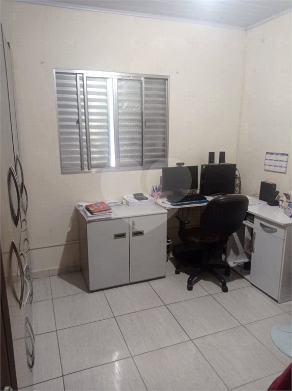 Casa à venda com 3 quartos, sendo 2 suítes, no condomínio Casa, São Paulo - SP