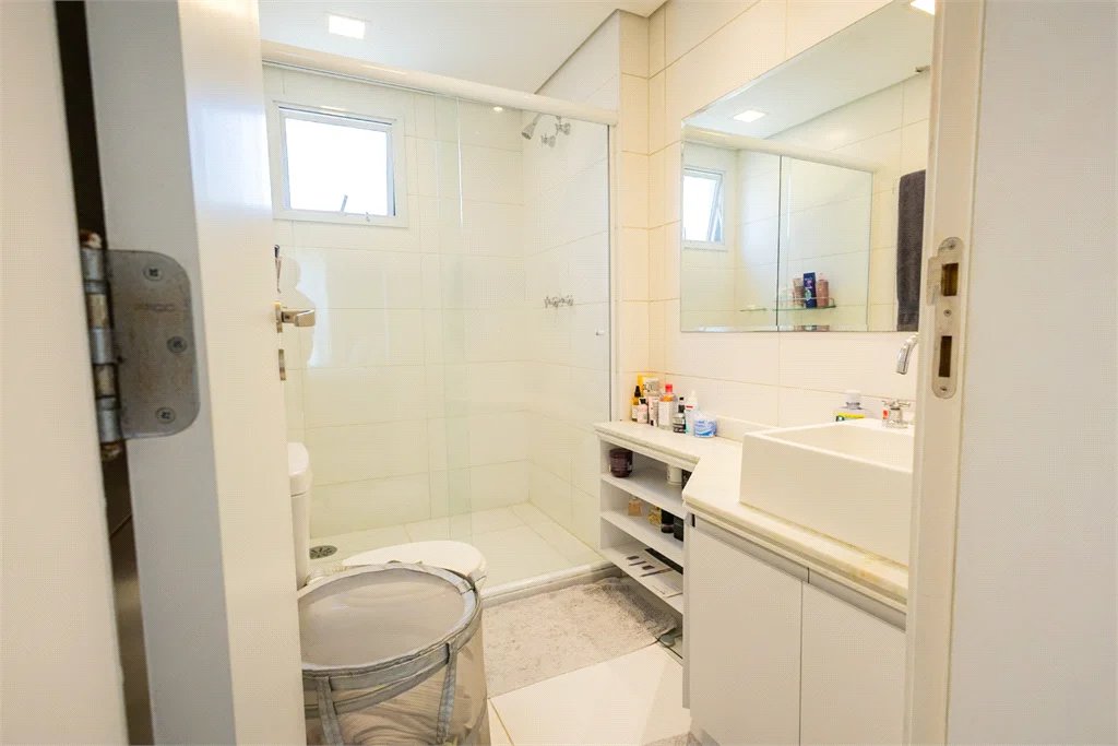 Apartamento à venda com 2 quartos, sendo 1 suíte,  em Pinheiros, São Paulo, SP