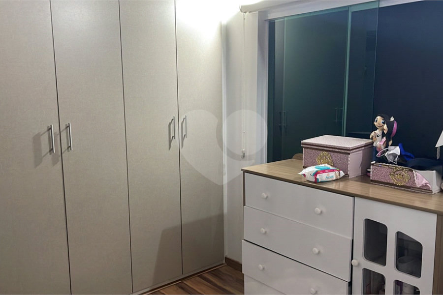 Casa à venda com 3 quartos, sendo 2 suítes, em Horto, São Paulo, SP