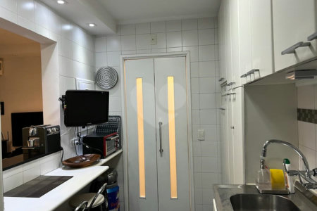 Apartamento à venda com 3 quartos, sendo 1 suíte, em Jardim Caboré, São Paulo, SP