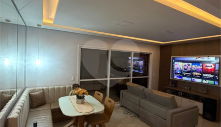 Apartamento à venda com 3 quartos, sendo 1 suíte,  em Tatuapé, São Paulo, SP
