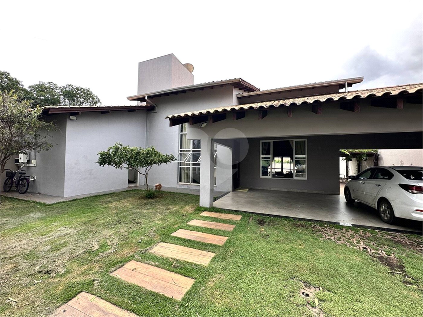 Casa à venda com 3 suítes no Centro-norte, Várzea Grande, MT