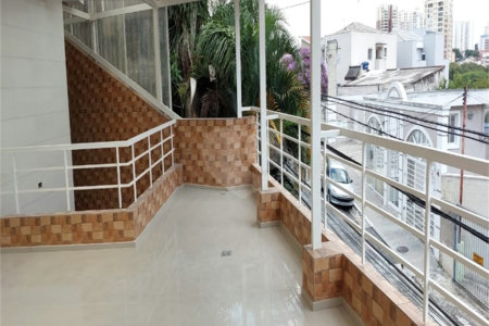 Sobrado à venda com 3 quartos, sendo 2 suítes, em Vila Paulicéia, São Paulo, SP
