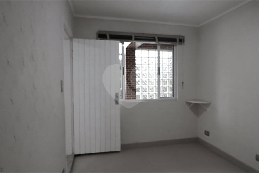 Sobrado à venda com 4 quartos em Vila Guilherme, São Paulo, SP
