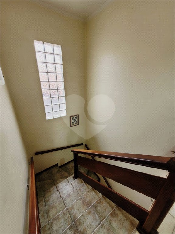 Sobrado à venda com 4 quartos, sendo 1 suíte, em Jardim Regina, Indaiatuba, SP