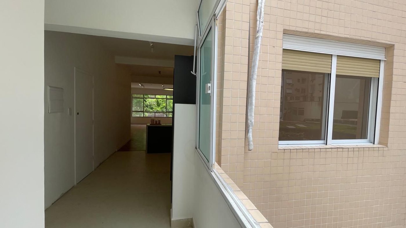 Apartamento com 2 dormitórios à venda, 100 m² por R$ 830.000,00 - Boqueirão - Santos/SP